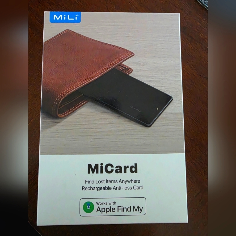 NWT MiCard Tracker - Rechargeable - Works With Apple IOS Find My